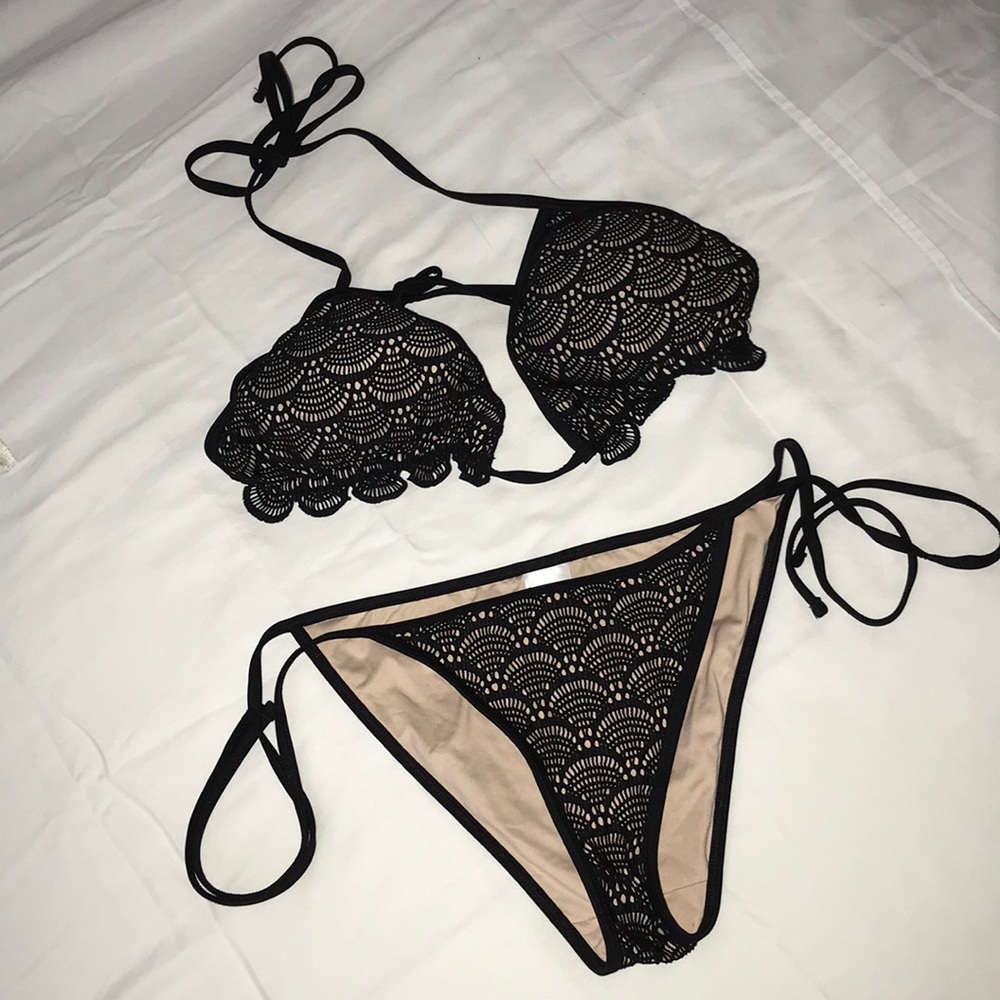 NWOT Top Shop Crochet Bikini